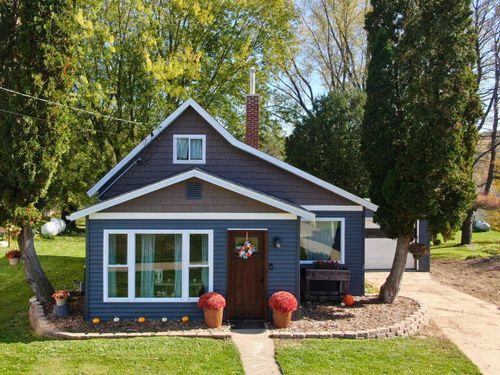 404 Division St, ONTARIO, WI, 54651-9009 | Card Image