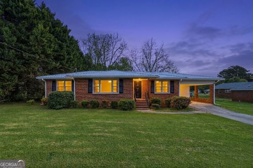 93 Carlton Ave, Union Point, GA, 30669-1303 | Card Image