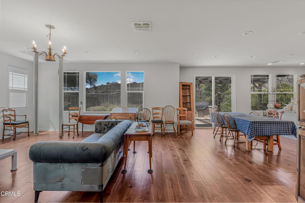 Residential in Ventura 4
