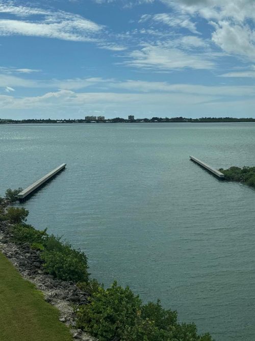 unit-ph06-4 Harbour Isle Dr E, Fort Pierce, FL, 34949-2756 | Card Image