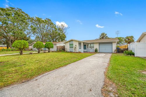 151 Se Monroe Circle N, SAINT PETERSBURG, FL, 33703 | Card Image