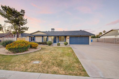 4416 E Kelton Ln, Phoenix, AZ, 85032-2819 | Card Image