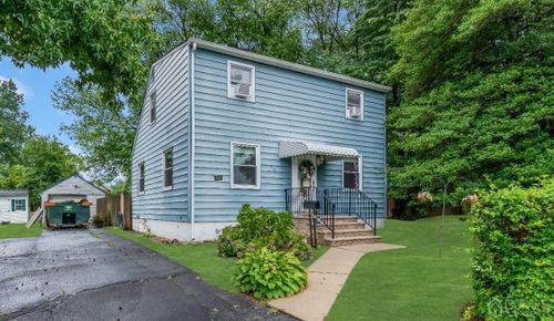 537 Prospect Ave, Laurence Harbor, NJ, 08879-2816 | Card Image