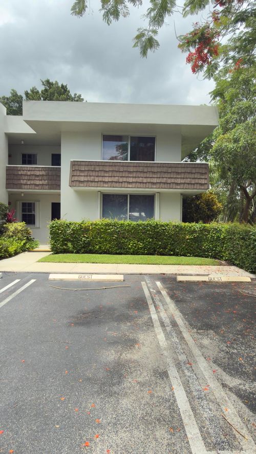 101-4031 N Cypress Dr, Pompano Beach, FL, 33069-4188 | Card Image