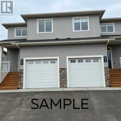 10214 148 Ave, Townhouse with 3 bedrooms, 3 bathrooms and 2 parking in Grande Prairie AB | Image 1