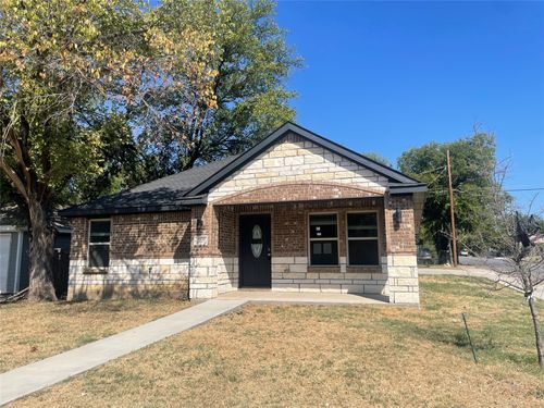 3331 Avenue L, Fort Worth, TX, 76105-3228 | Card Image