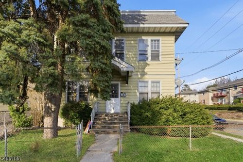 1 Bay Ave, Bloomfield, NJ, 07003-3762 | Card Image