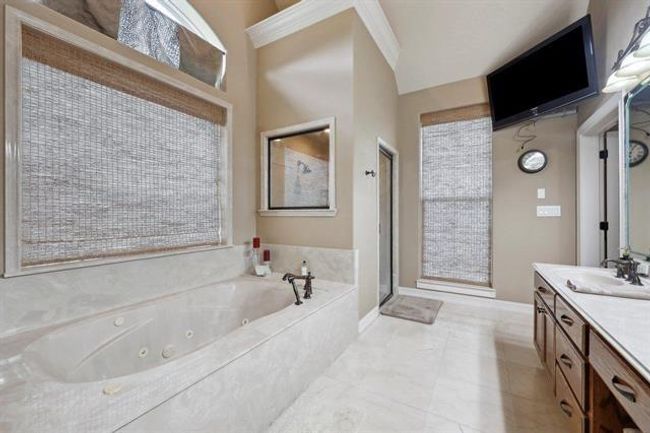 2014 Fish Lake Rd, House other with 5 bedrooms, 6 bathrooms and null parking in Kountze TX | Image 11