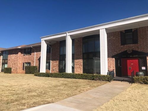 201-2525 Nw 62nd St, Oklahoma City, OK, 73112-7168 | Card Image