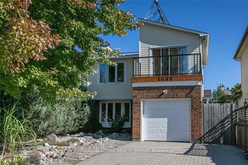 1488 Meadowbrook Rd, Gloucester, ON, K1B5C3 | Card Image