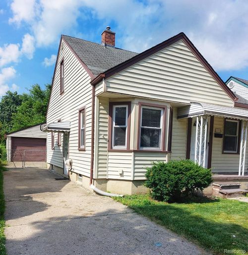 14535 Russell Ave, Allen Park, MI, 48101-2939 | Card Image