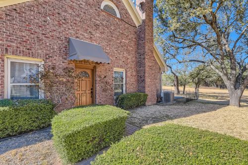 k64-50 Tournament Way, The Hills, TX, 78738-1105 | Card Image