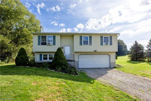 4272 S Elyria Road, Shreve, OH, 44676 | Card Image
