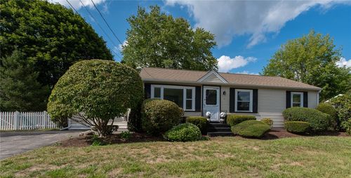 11 Landry Ave, North Attleboro, MA, 02760-3574 | Card Image