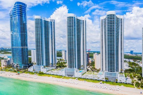 2605-16001 Collins Ave, Sunny Isles Beach, FL, 33160-5511 | Card Image