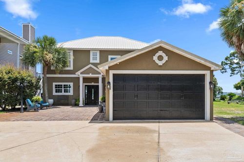 8209 Pompano St, Navarre, FL, 32566-6924 | Card Image