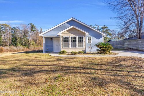 9564 Holly Hills Dr Ne, Leland, NC, 28451-8328 | Card Image