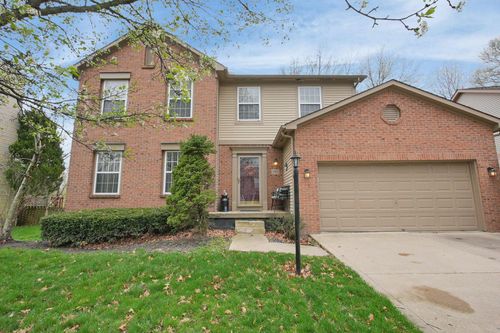 585 Tall Oaks Dr, Columbus, OH, 43230-7012 | Card Image
