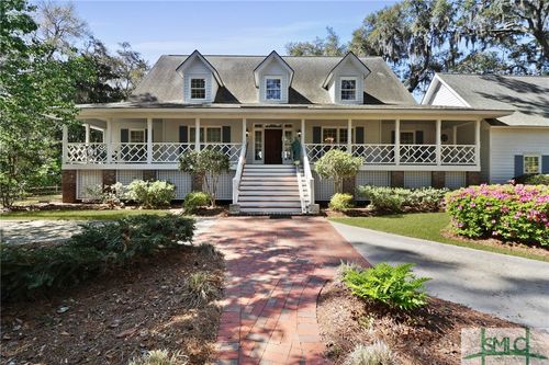 11 N Marsh Rd, Savannah, GA, 31410-1036 | Card Image