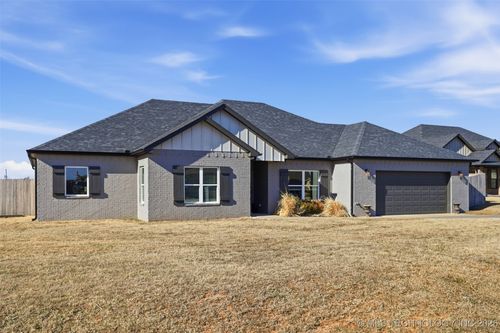 5912 Gunnar Spgs, Stillwater, OK, 74074-5073 | Card Image