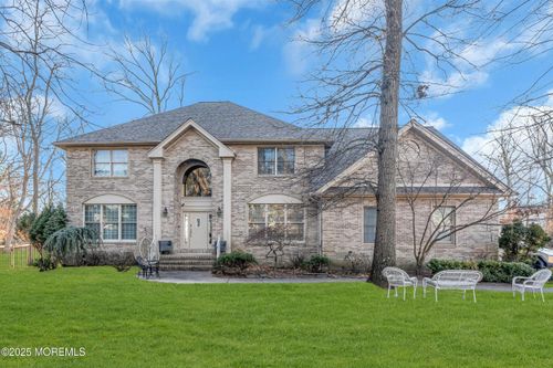 21 Old Queens Ct, Eatontown, NJ, 07724-2428 | Card Image