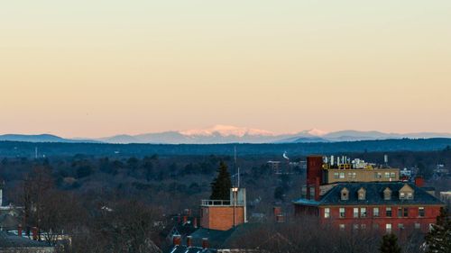 403-64 Pine Street, Portland, ME, 04102 | Card Image