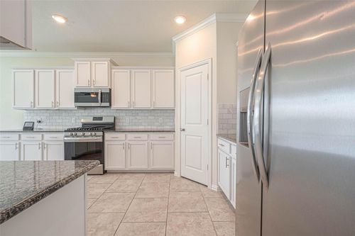1102 Opal Cup Cir, Richmond, TX, 77406-2648 | Card Image