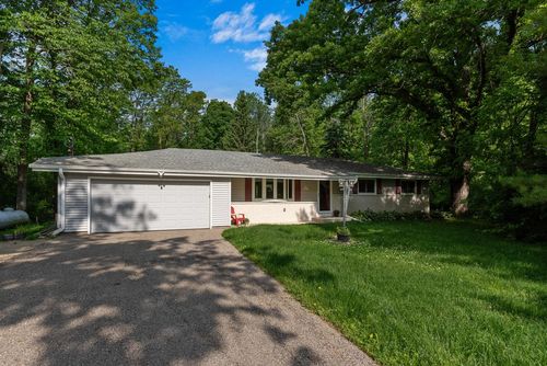 W188N10115 Maple Road, Germantown, WI, 53022 | Card Image
