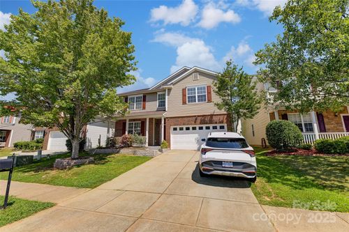 2015 Savannah Hills Dr, Matthews, NC, 28105-3201 | Card Image