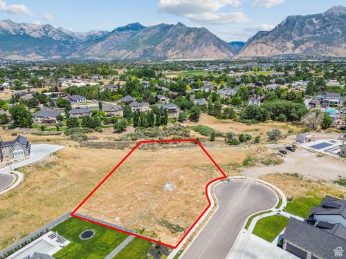 6472 W 10090 N, Highland, UT, 84003 | Card Image