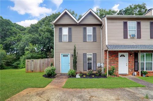 1579 Springleaf Pt Se, Smyrna, GA, 30080-2274 | Card Image