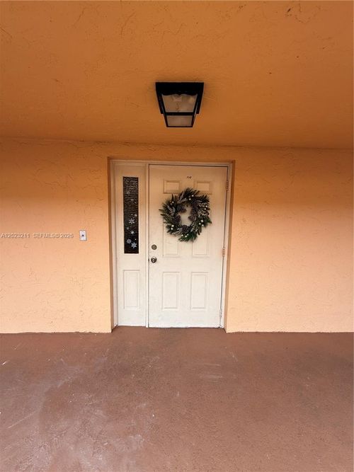 306-450 Commodore Dr, Plantation, FL, 33325-2157 | Card Image