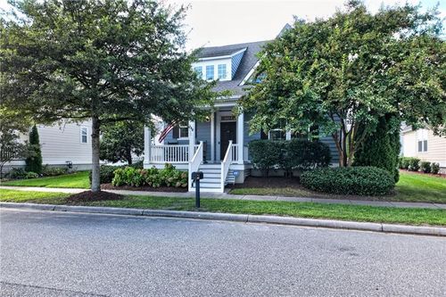 604 Colonel Byrd St, Chesapeake, VA, 23323-1399 | Card Image