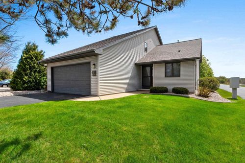 f-800 East River Drive, DE PERE, WI, 54115 | Card Image