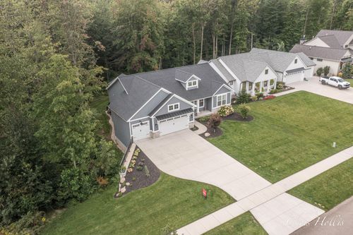 5300 Eaglepass Dr, Hudsonville, MI, 49426-9529 | Card Image