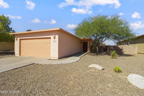 7134 S Corona Pl, Tucson, AZ, 85756-8344 | Card Image