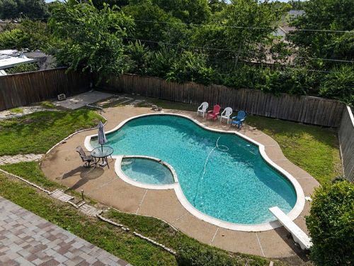 6724 Bartay Dr, North Richland Hills, TX, 76182-3901 | Card Image