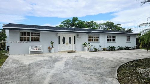 10351-10351 Sw 49th St, Miami, FL, 33165 | Card Image