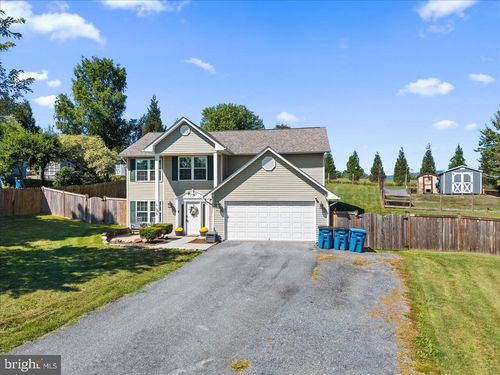 816 Burgess Ct, WOODSTOCK, VA, 22664-1100 | Card Image