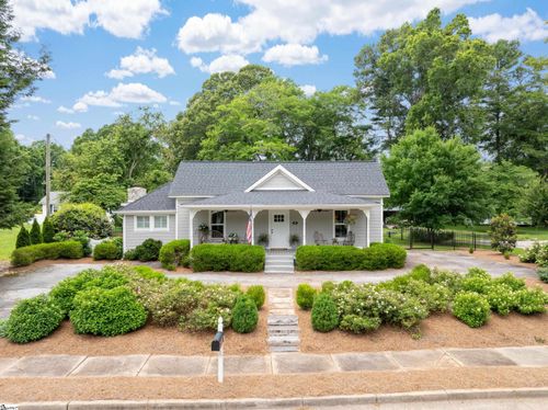15 S Poinsett Highway, Travelers Rest, SC, 29690 | Card Image