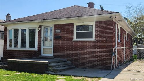 1591 Garfield Ave, Lincoln Park, MI, 48146-2307 | Card Image