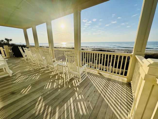 Main Level Balcony | Image 16