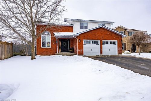 3 Kintyre Crt, Caledonia, ON, N3W1G8 | Card Image