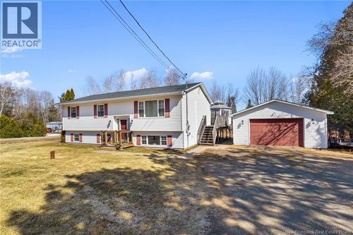 457 Rte 102, Burton, NB, E2V3K3 | Card Image