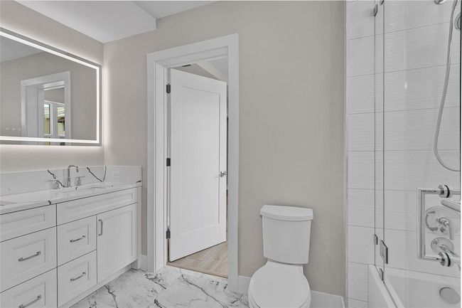 guest bathroom | Image 25