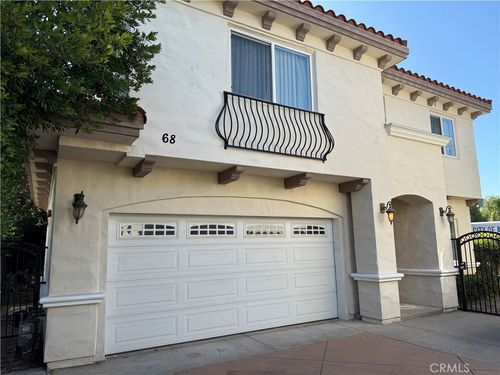 68 N Chester Ave, Pasadena, CA, 91106-1803 | Card Image