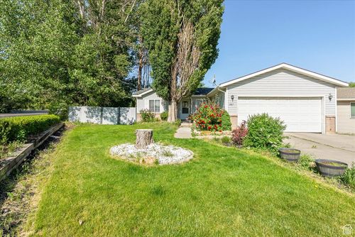 1687 Kylee Ln, Ogden, UT, 84404-7647 | Card Image