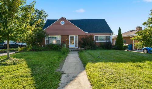 842 N Memorial Dr, Chicago Heights, IL, 60411-2027 | Card Image