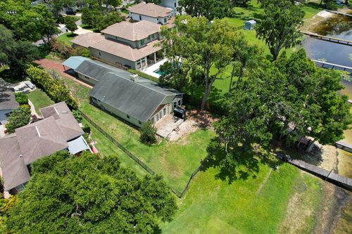 14808 Lake Magdalene Cir, TAMPA, FL, 33613-1710 | Card Image