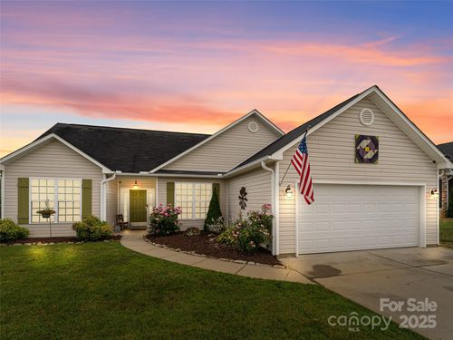 144 Haw River Road, Fletcher, NC, 28732 | Card Image